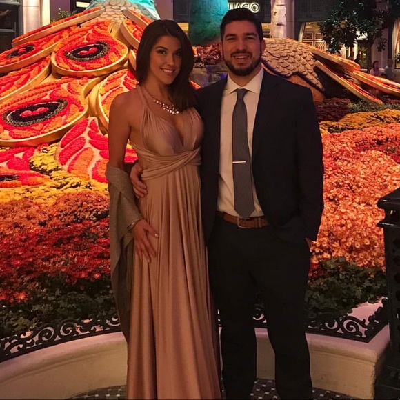 Meet your Posher, Jessica - Picture 3 of 6